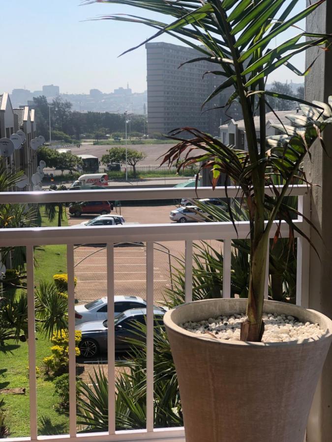 Summer Sands - Durban North Beach Accommodation Exterior foto